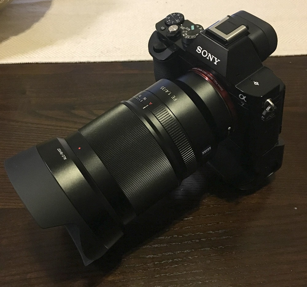 sony 35mm f1.4 Zeiss FE Lens with Sony a7